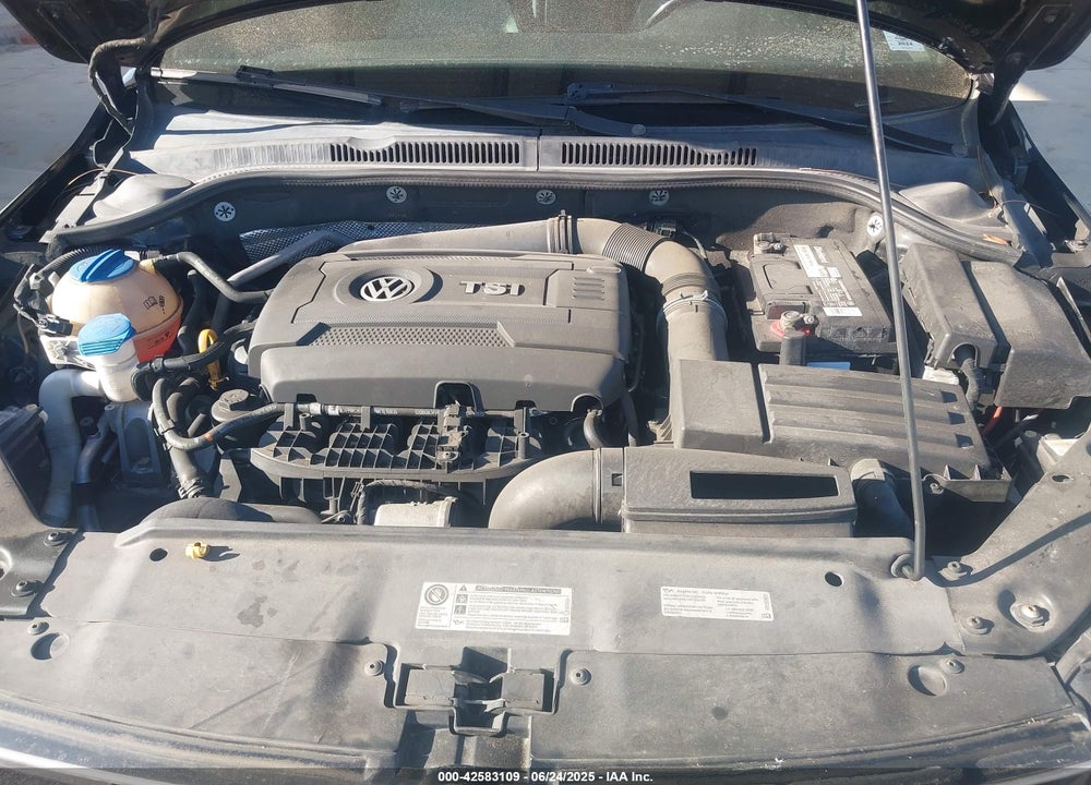 2016 VOLKSWAGEN JETTA VIN: 3VWD17AJXGM277760