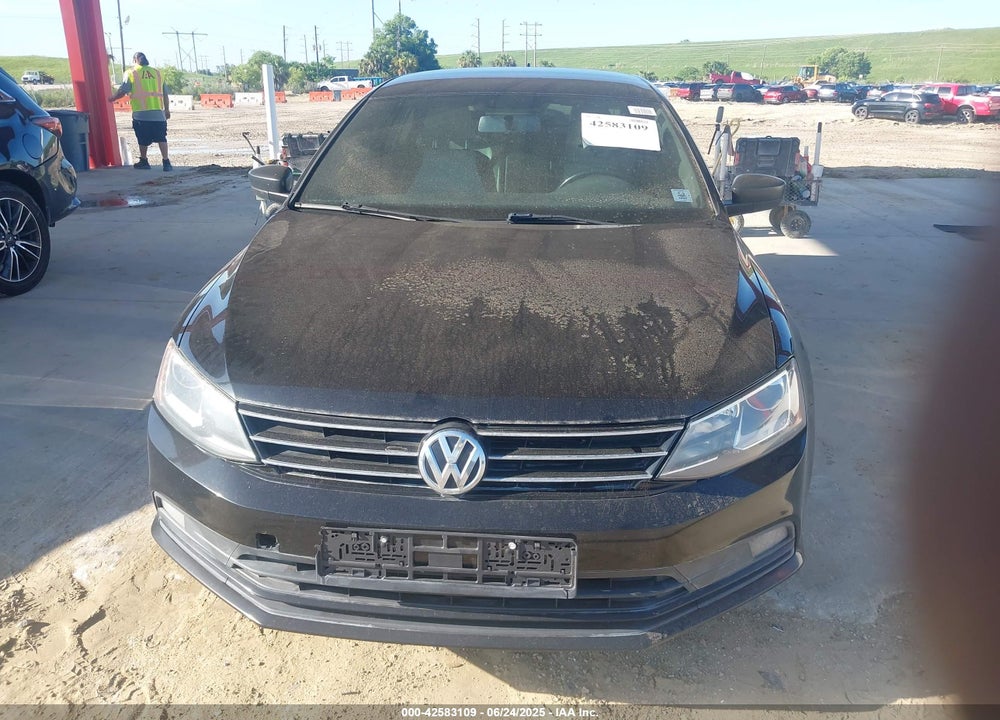 2016 VOLKSWAGEN JETTA VIN: 3VWD17AJXGM277760