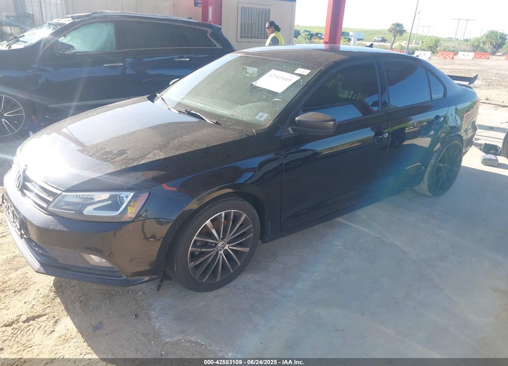2016 VOLKSWAGEN JETTA VIN: 3VWD17AJXGM277760