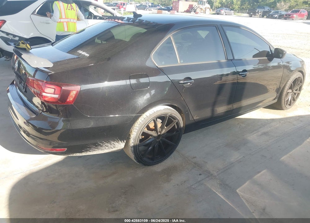 2016 VOLKSWAGEN JETTA VIN: 3VWD17AJXGM277760