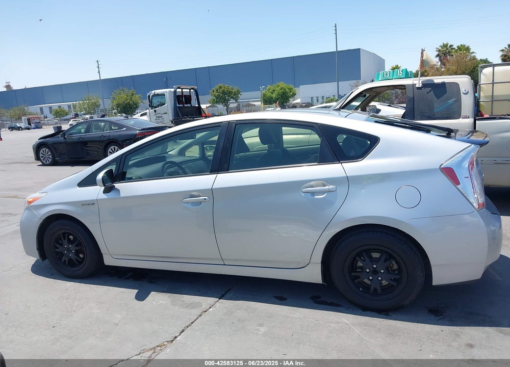 2012 TOYOTA PRIUS TWO VIN: JTDKN3DU9C5470673