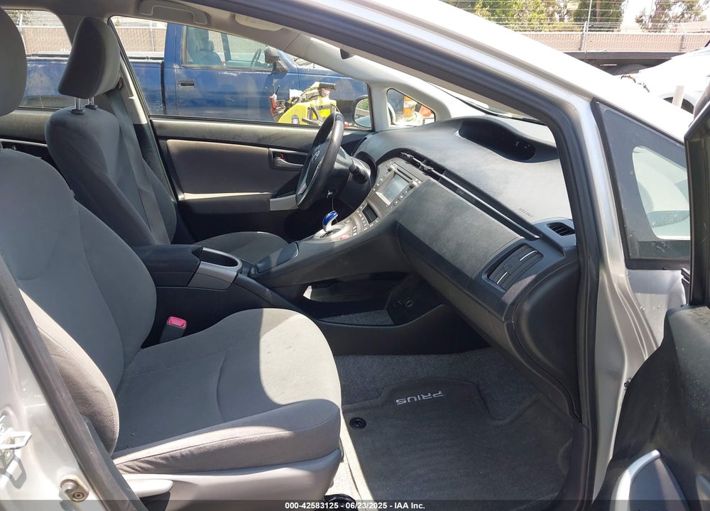 2012 TOYOTA PRIUS TWO VIN: JTDKN3DU9C5470673