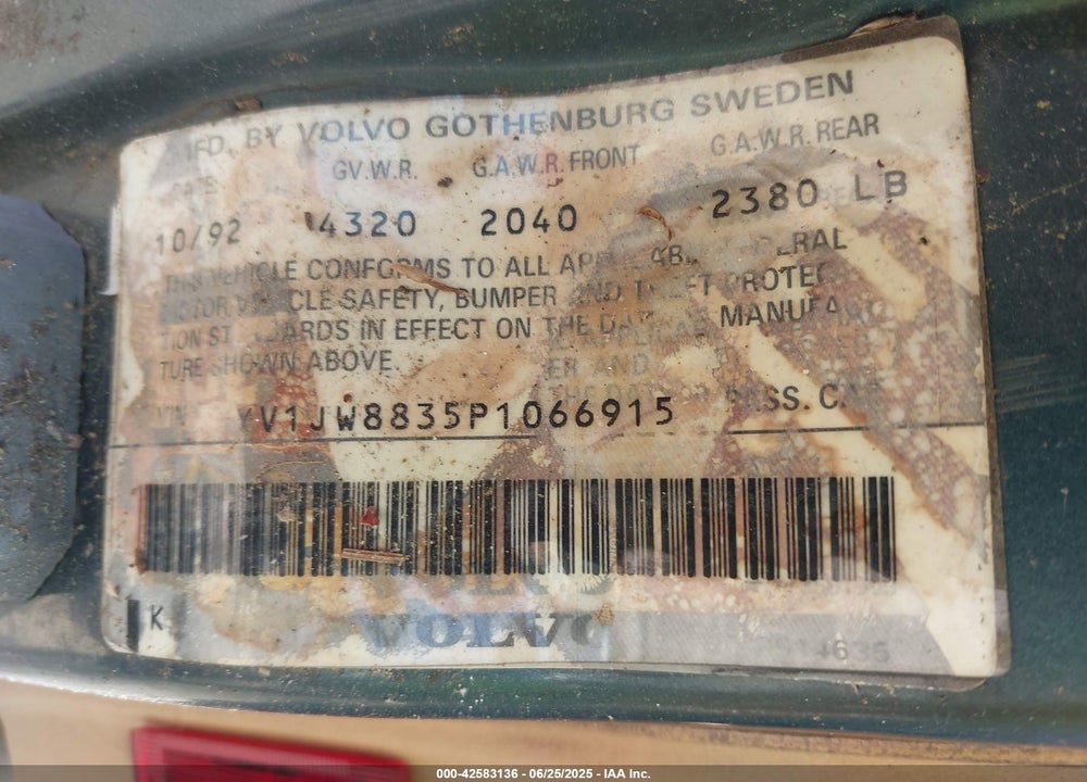 1993 VOLVO 940 VIN: YV1JW8835P1066915