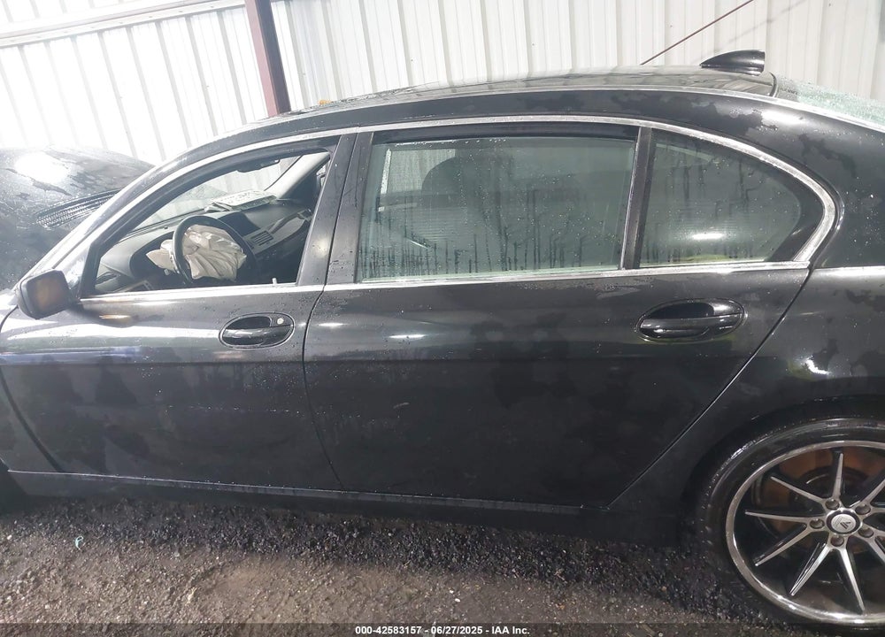 2007 BMW 750LI VIN: WBAHN835X7DT71886