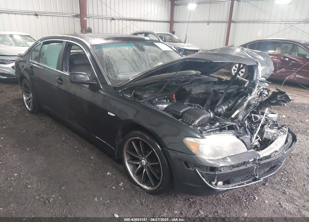2007 BMW 750LI VIN: WBAHN835X7DT71886