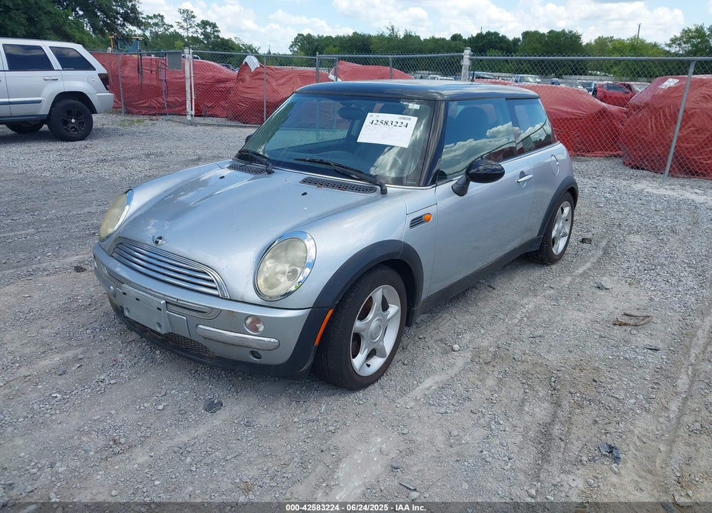 2002 MINI COOPER VIN: WMWRC33432TE11649