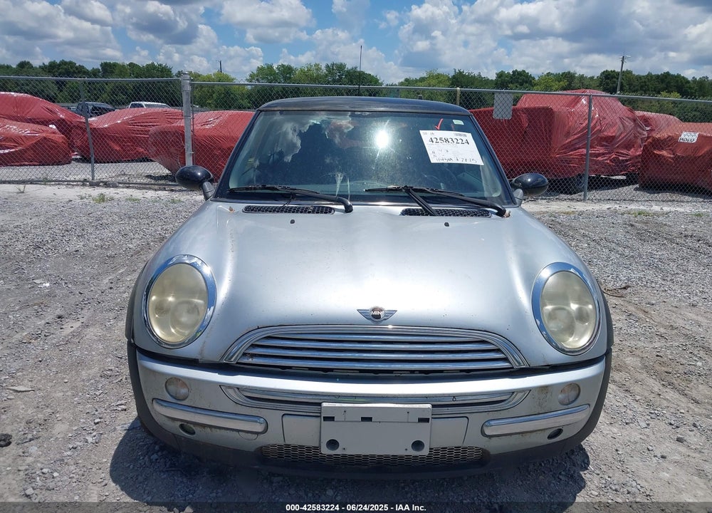2002 MINI COOPER VIN: WMWRC33432TE11649