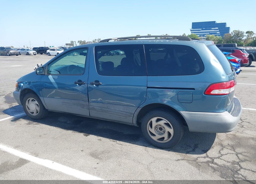 2002 TOYOTA SIENNA CE VIN: 4T3ZF19C62U443955