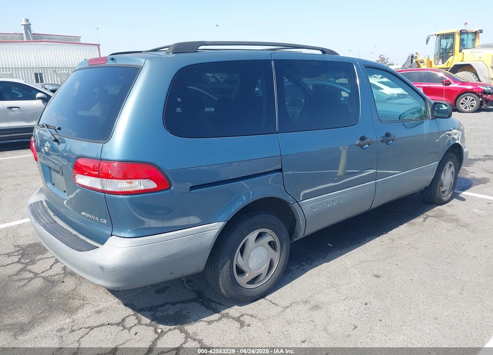 2002 TOYOTA SIENNA CE VIN: 4T3ZF19C62U443955