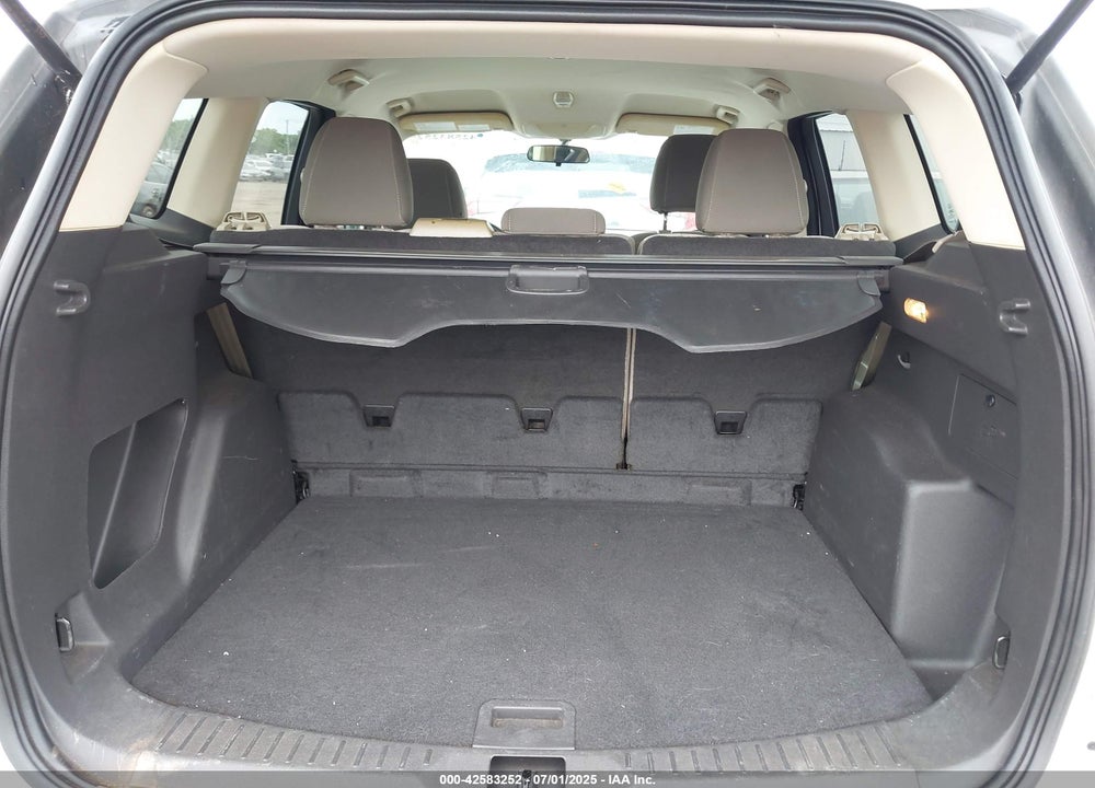 2014 FORD ESCAPE VIN: 1FMCU9G9XEUB45102