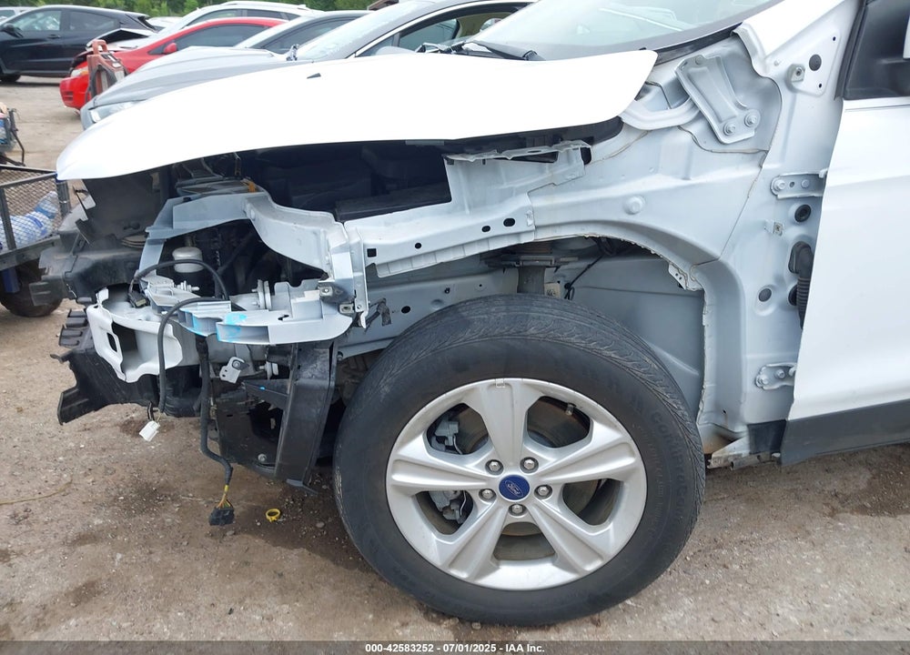 2014 FORD ESCAPE VIN: 1FMCU9G9XEUB45102