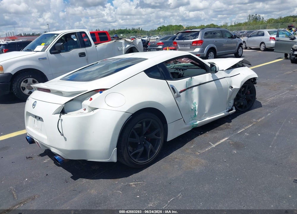 2014 NISSAN 370Z VIN: JN1AZ4EH1EM636381