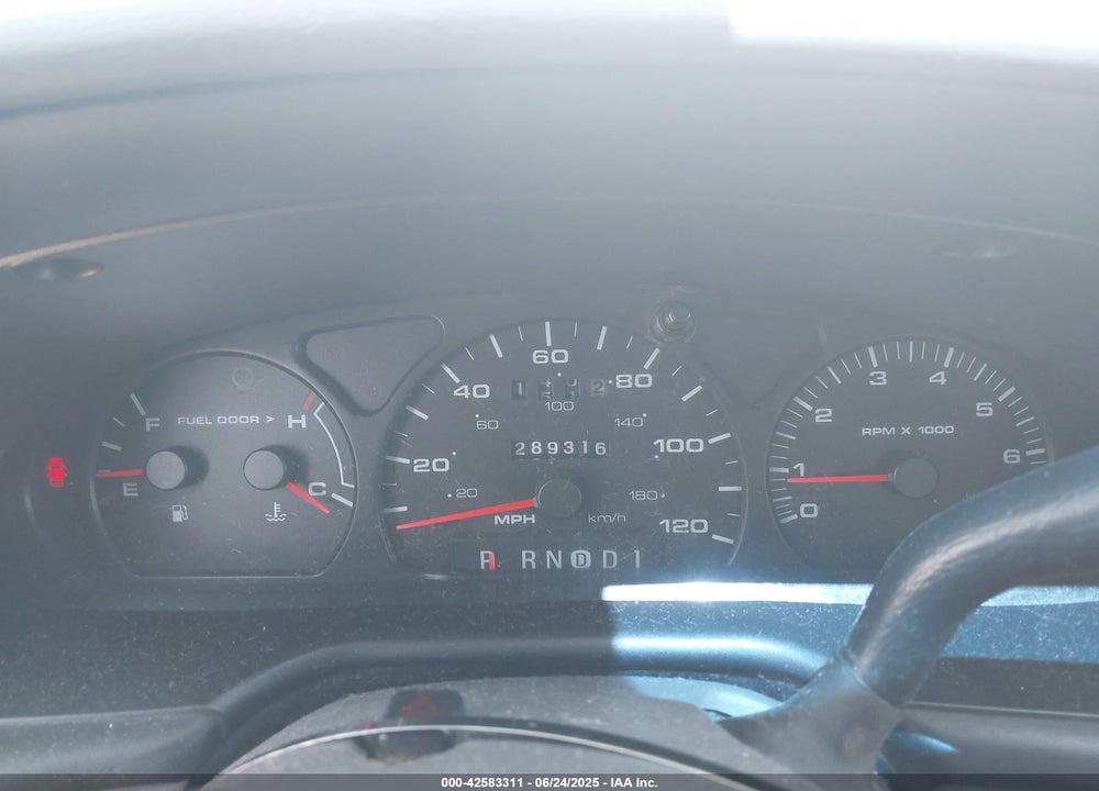 2001 FORD TAURUS SE VIN: 1FAFP58S01A277838