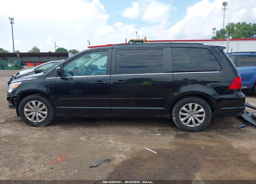 2012 VOLKSWAGEN ROUTAN VIN: 2C4RVABG9CR194210