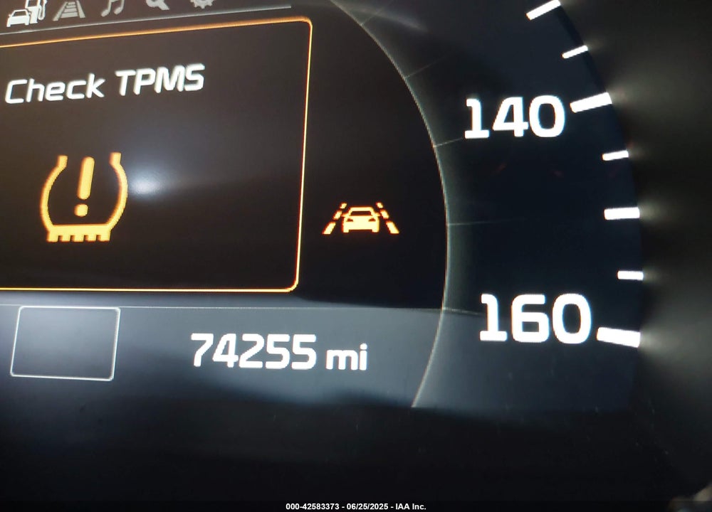 2018 KIA SORENTO VIN: 5XYPH4A58JG396845