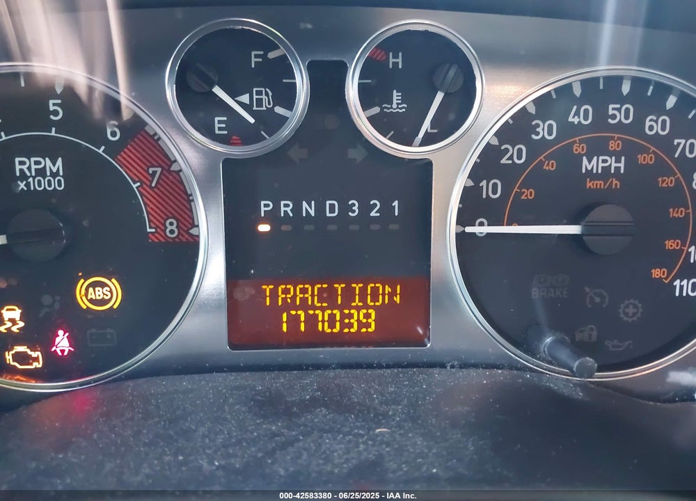 2008 HUMMER H3 VIN: 5GTEN13E888183481
