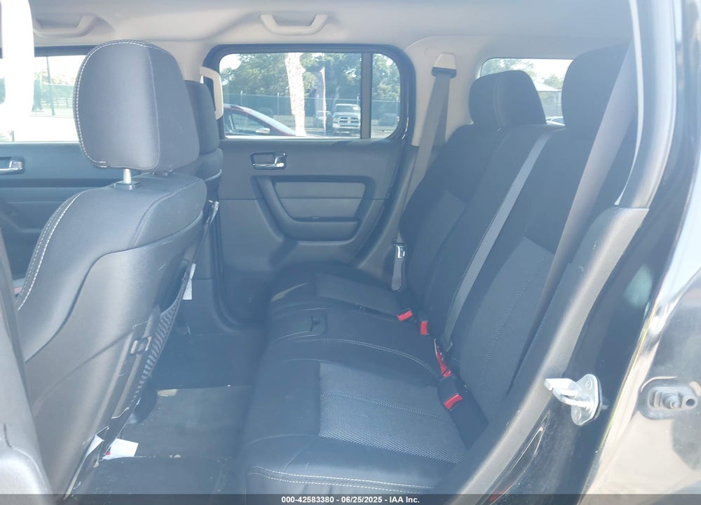 2008 HUMMER H3 VIN: 5GTEN13E888183481
