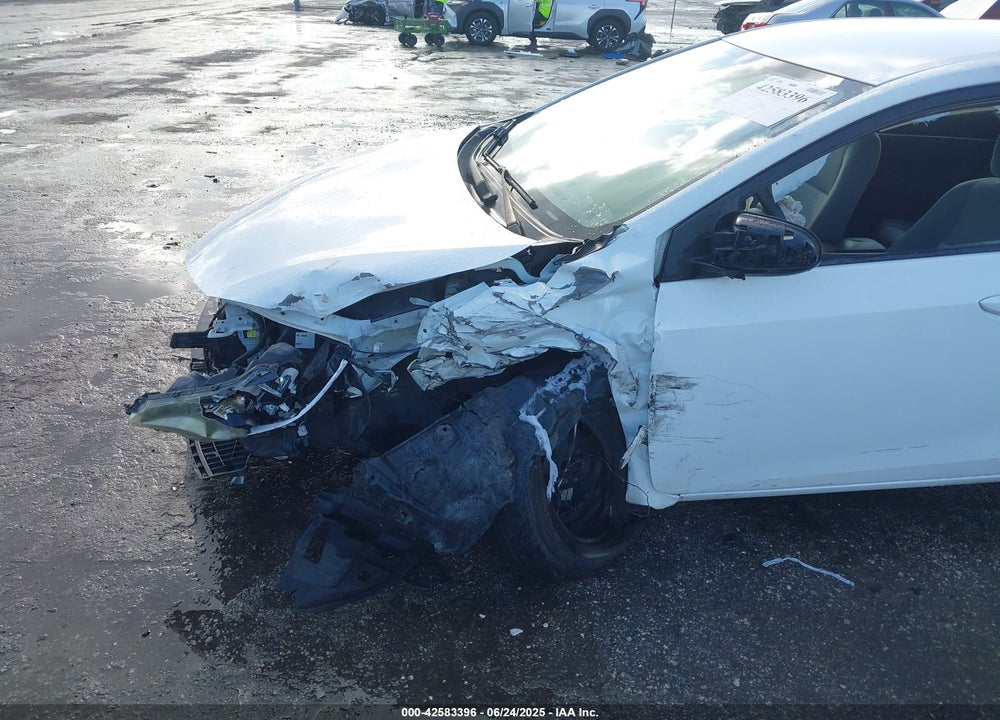 2016 TOYOTA COROLLA VIN: 2T1BURHE0GC641909