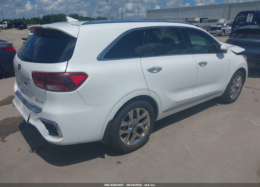 2019 KIA SORENTO VIN: 5XYPK4A55KG524882