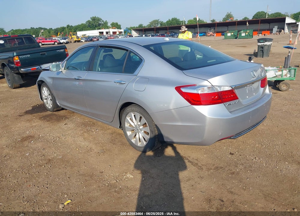2015 HONDA ACCORD EX-L VIN: 1HGCR2F88FA165603