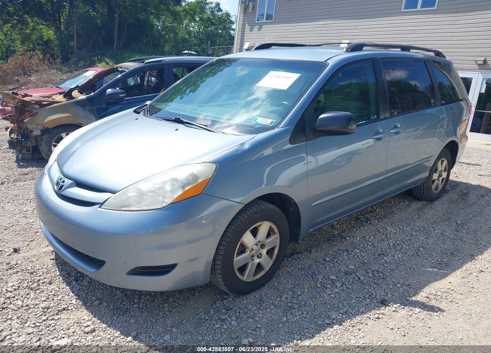 2010 TOYOTA SIENNA LE VIN: 5TDKK4CC9AS318357