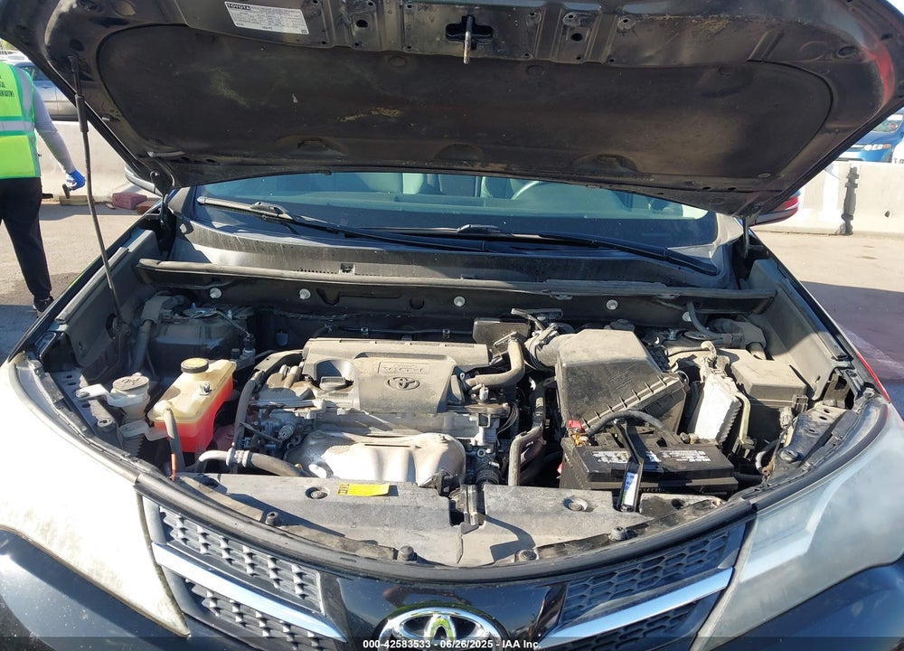 2014 TOYOTA RAV4 VIN: 2T3DFREV7EW141577