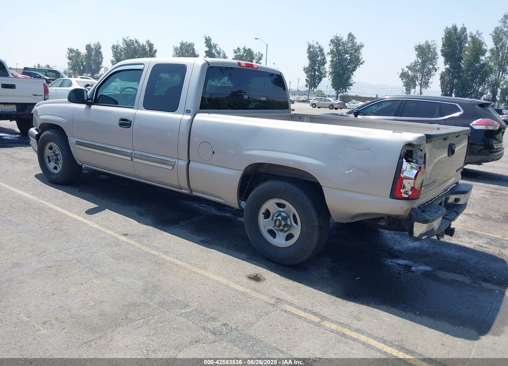 2005 CHEVROLET SILVERADO 1500 LS VIN: 2GCEC19T151198938