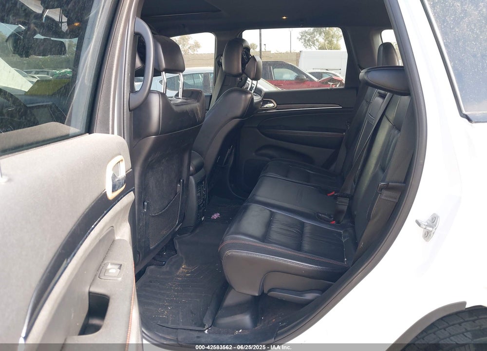 2016 JEEP GRAND CHEROKEE VIN: 1C4RJEBG6GC351970