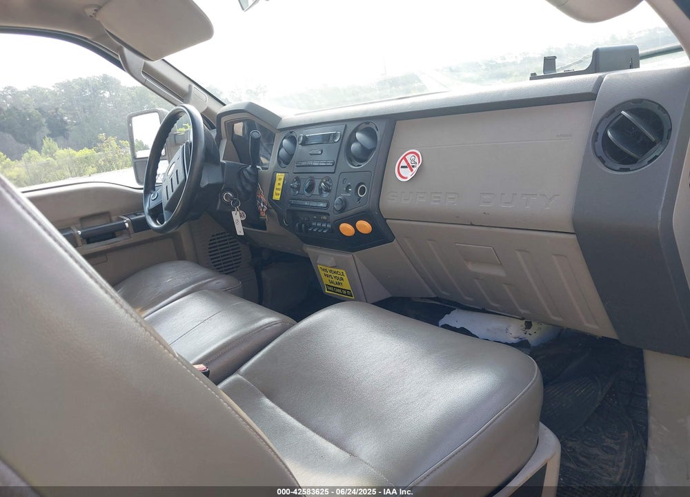 2008 FORD F-450 CHASSIS LARIAT/XL/XLT VIN: 1FDXX46RX8EC83024