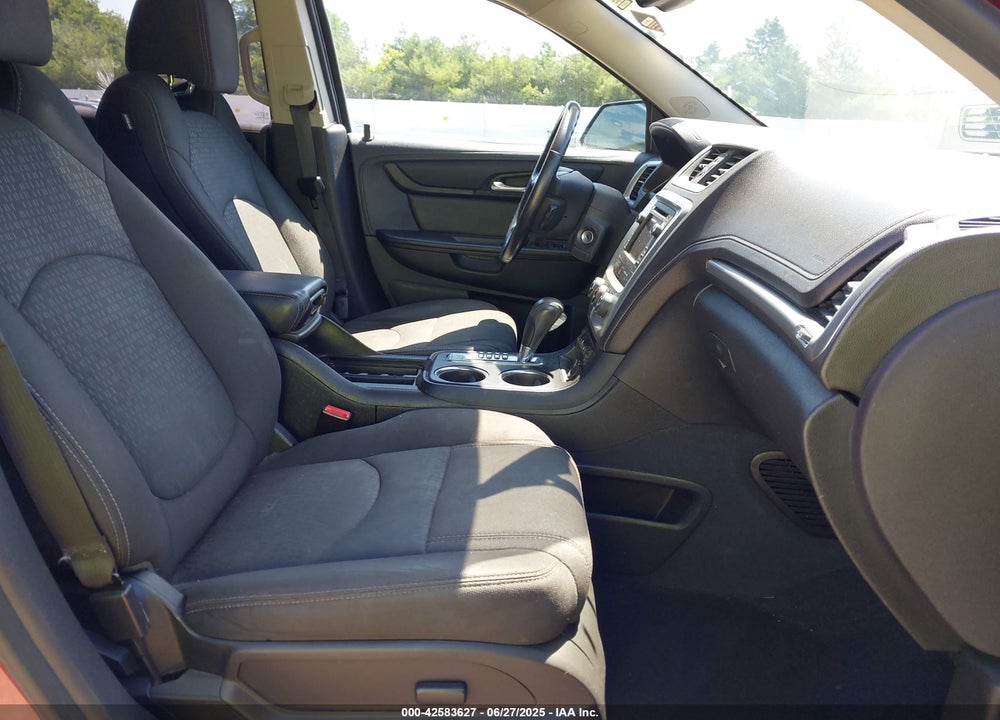 2016 GMC ACADIA VIN: 1GKKRPKD0GJ305272