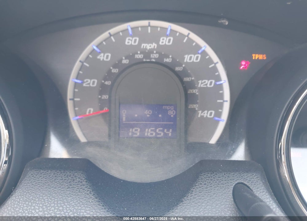 2012 HONDA FIT VIN: JHMGE8H57CC031522
