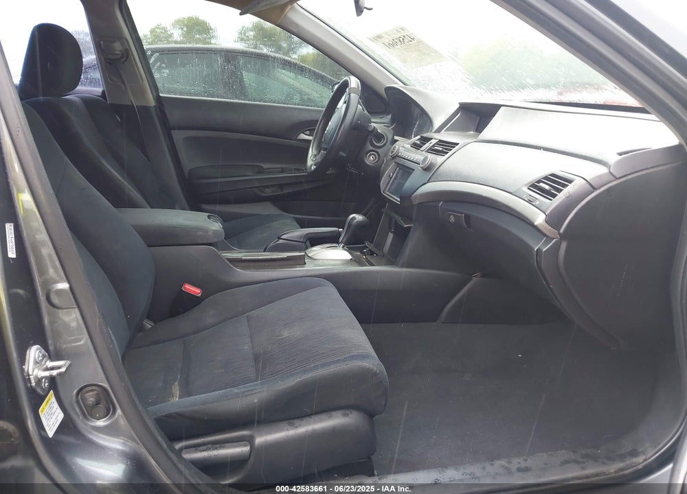 2012 HONDA ACCORD 2.4 LX-P VIN: 1HGCP2F41CA039517