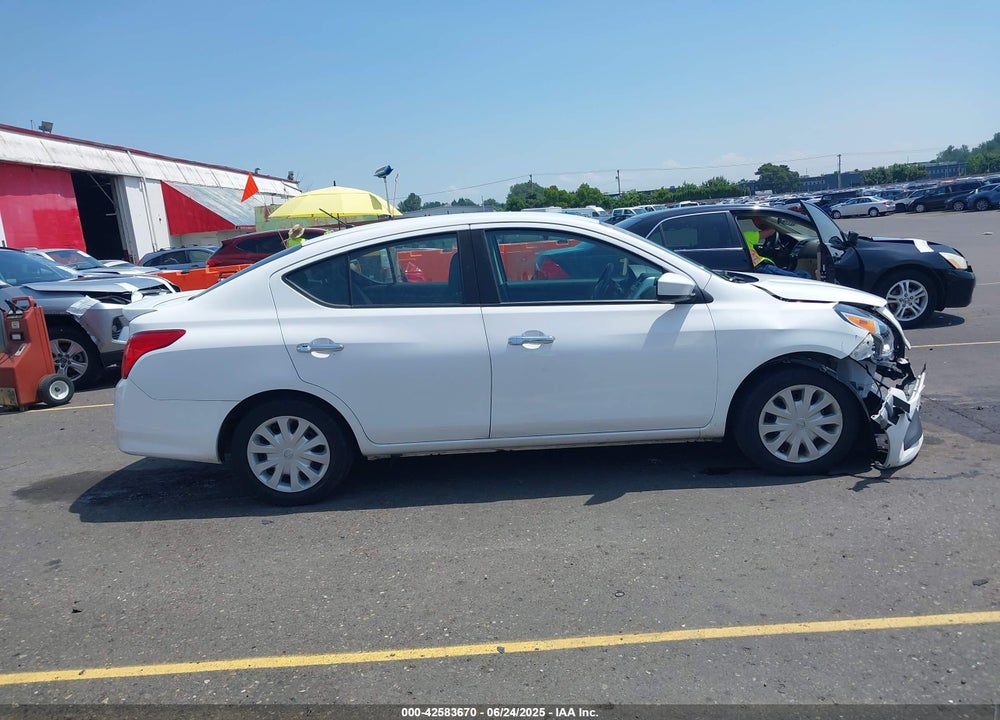 2018 NISSAN VERSA VIN: 3N1CN7APXJL886094