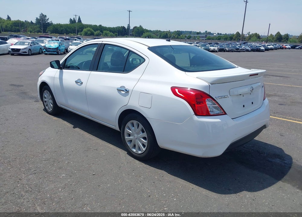 2018 NISSAN VERSA VIN: 3N1CN7APXJL886094