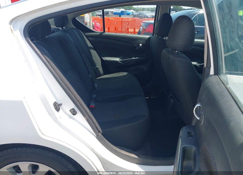 2018 NISSAN VERSA VIN: 3N1CN7APXJL886094