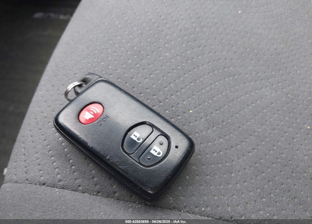 2011 TOYOTA PRIUS VIN: JTDKN3DU1B1317078