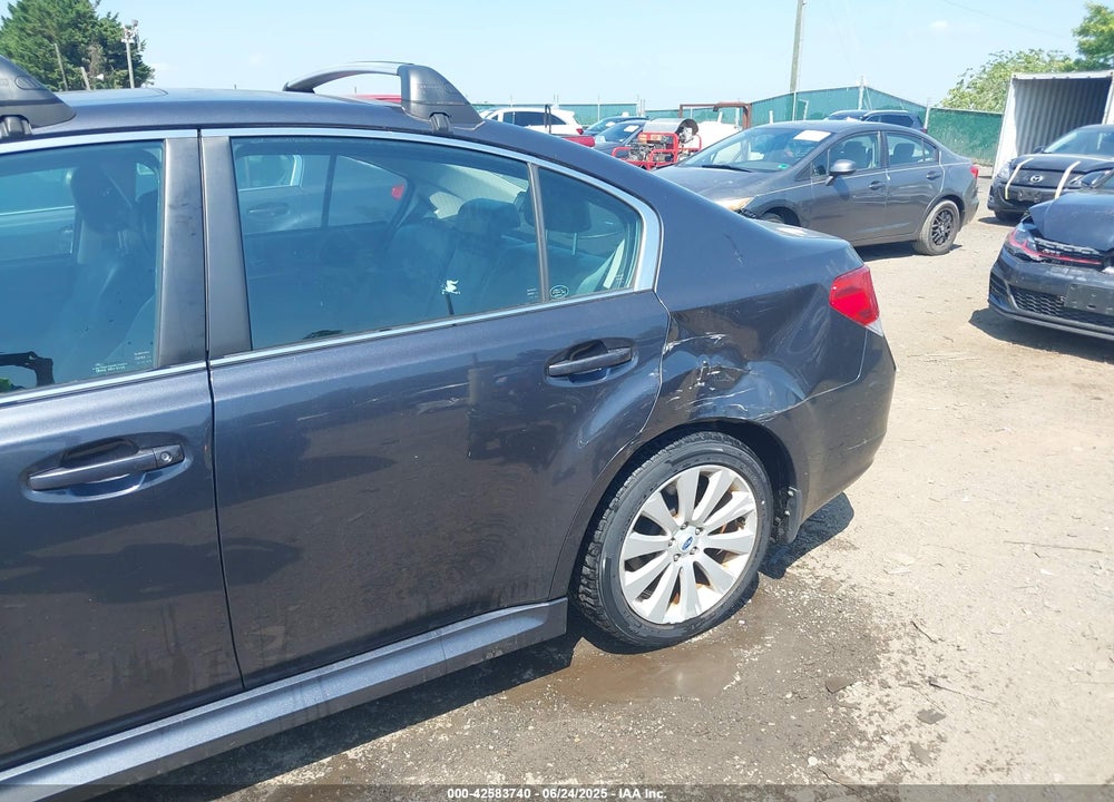 2011 SUBARU LEGACY 2.5I LIMITED VIN: 4S3BMBL65B3258508