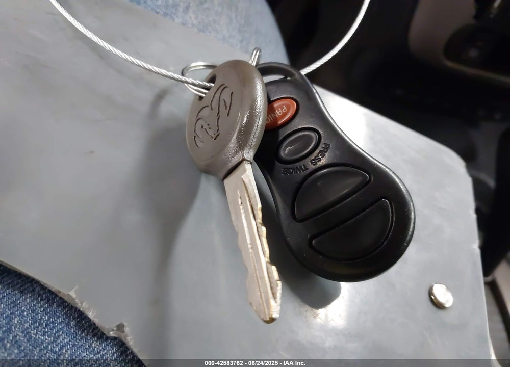 2005 DODGE NEON SXT VIN: 1B3AS56C95D122788