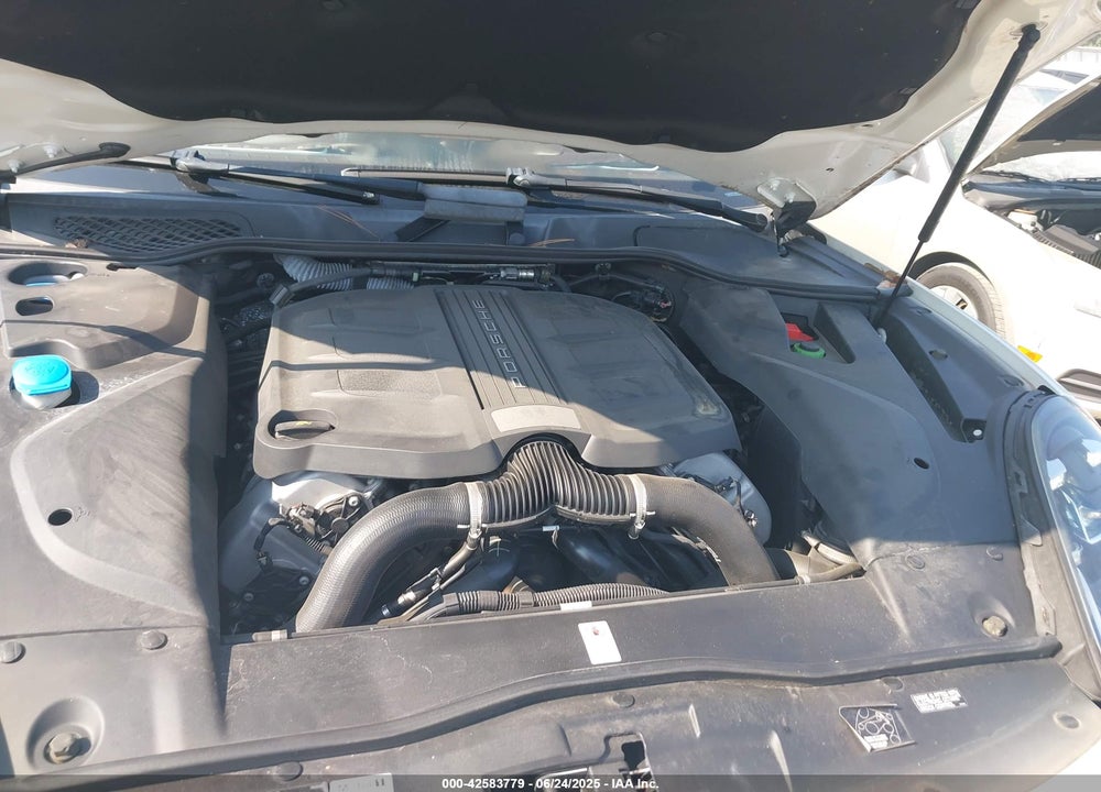 2015 PORSCHE CAYENNE S VIN: WP1AB2A2XFLA61243