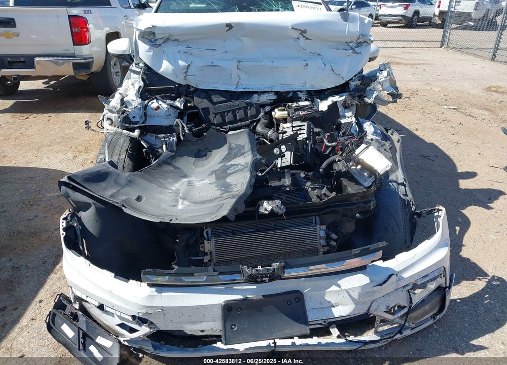 2018 VOLKSWAGEN TIGUAN VIN: 3VV4B7AX3JM192532