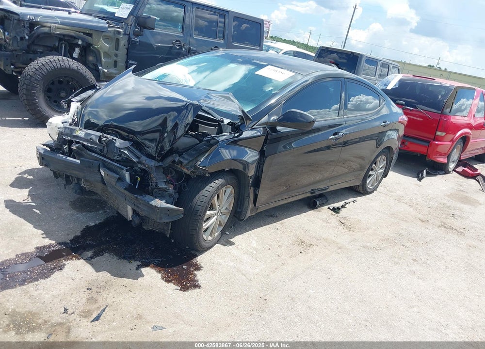 2015 HYUNDAI ELANTRA VIN: KMHDH4AEXFU302968