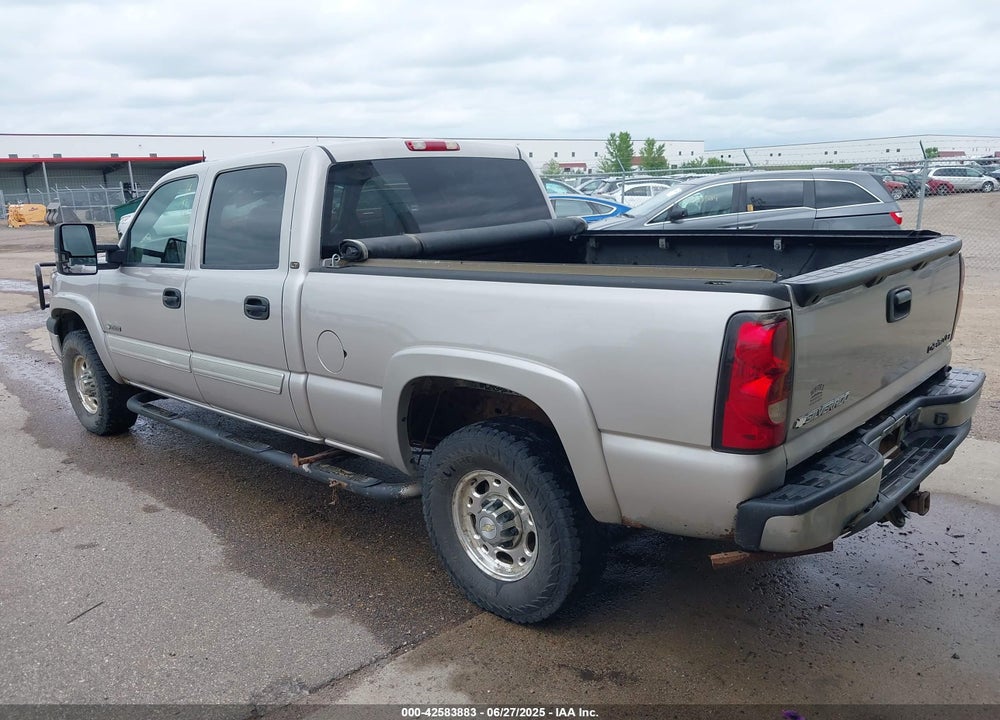 2004 CHEVROLET SILVERADO 2500 LT VIN: 1GCGK23U04F192123