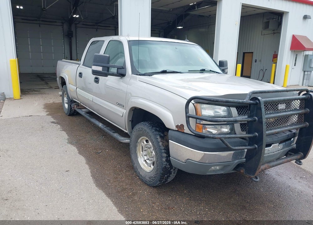2004 CHEVROLET SILVERADO 2500 LT VIN: 1GCGK23U04F192123