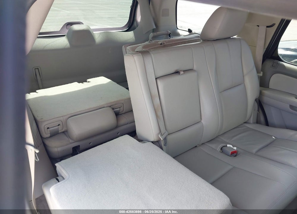 2013 CHEVROLET TAHOE VIN: 1GNSCBE06DR145525