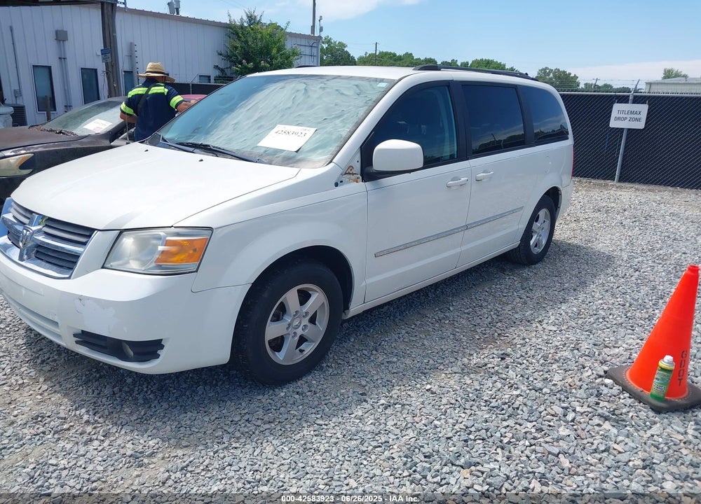 2010 DODGE GRAND CARAVAN SXT VIN: 2D4RN5D10AR111568