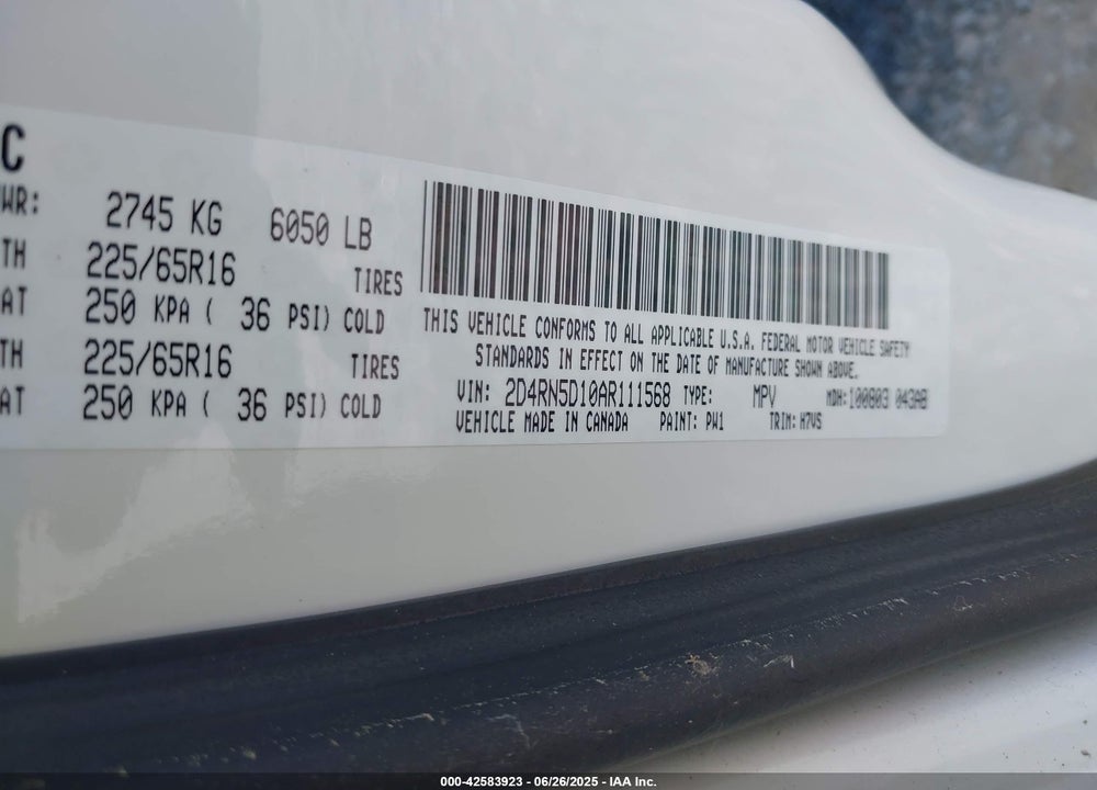 2010 DODGE GRAND CARAVAN SXT VIN: 2D4RN5D10AR111568