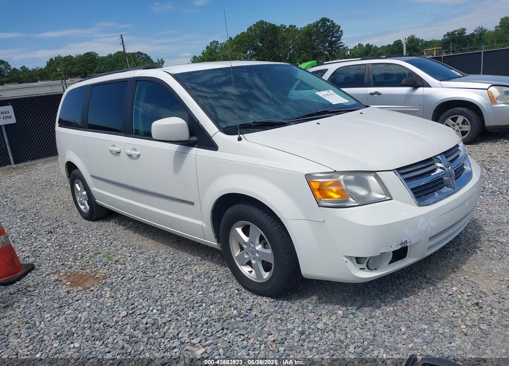 2010 DODGE GRAND CARAVAN SXT VIN: 2D4RN5D10AR111568