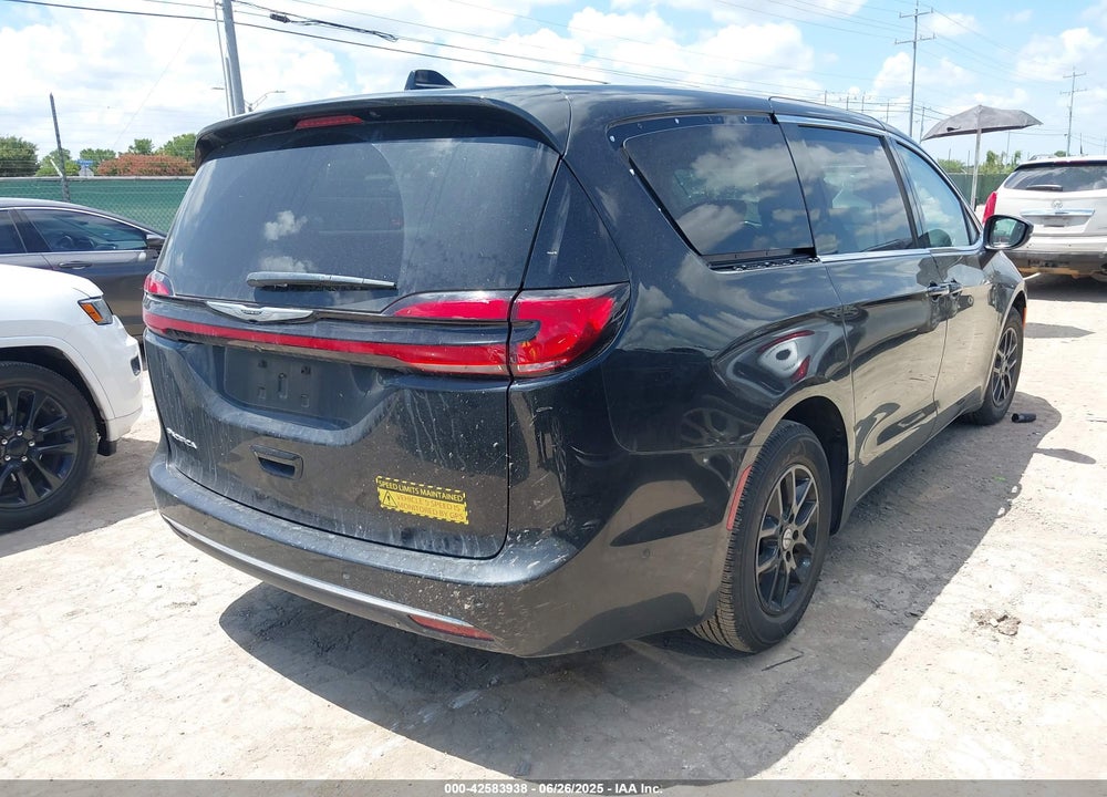 2023 CHRYSLER PACIFICA TOURING L VIN: 2C4RC1BG7PR505225