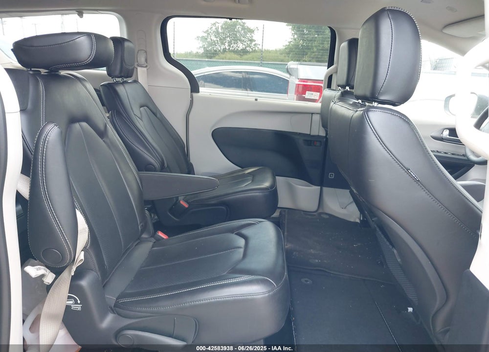 2023 CHRYSLER PACIFICA TOURING L VIN: 2C4RC1BG7PR505225