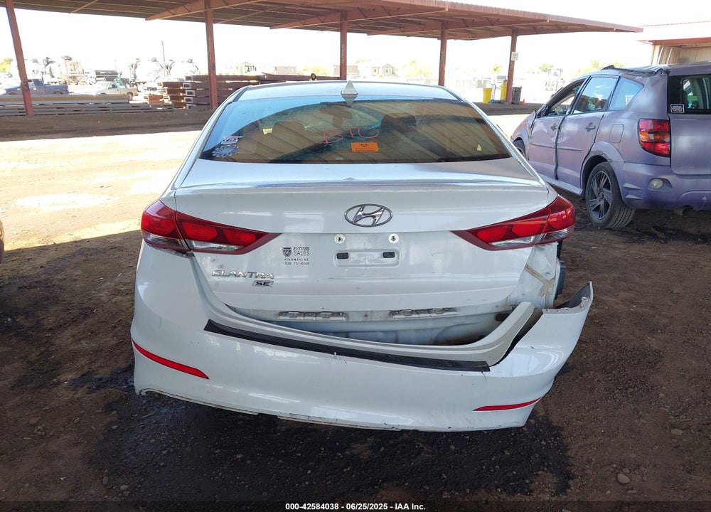 2017 HYUNDAI ELANTRA VIN: 5NPD74LF8HH061325